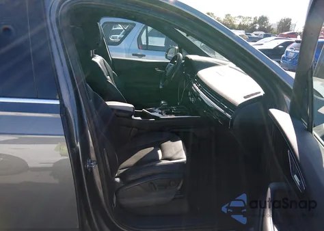 2017 Audi Q7 3.0T Premium z USA, uszkodzony, nr VIN WA1LAAF77HD021740